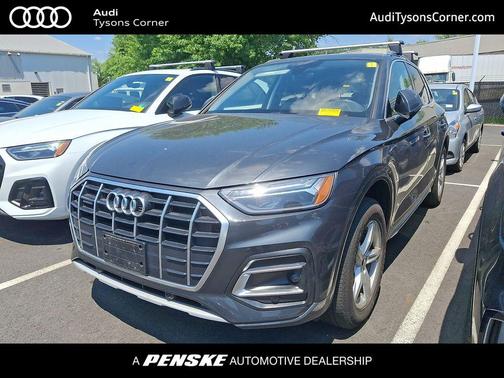 Manhattan Gray Metallic 2023 Audi Q5 40 Premium