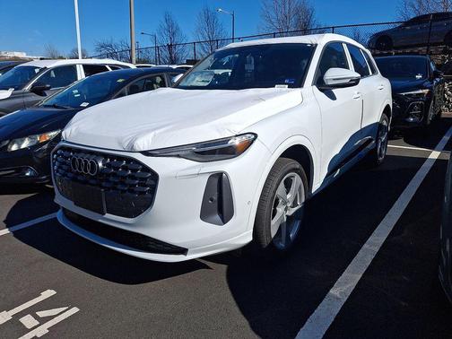 2026 Audi Q5 Premium Plus TFSI quattro S tronic