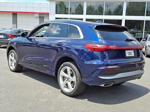 2025 Audi Q5 Premium Plus
