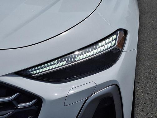 Glacier White Metallic 2026 Audi S5 Premium Plus TFSI quattro S tronic