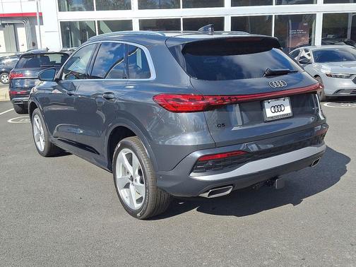 2025 Audi Q5 Premium Plus TFSI quattro S tronic