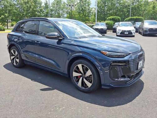 2025 Audi SQ6 e-tron Premium Plus quattro
