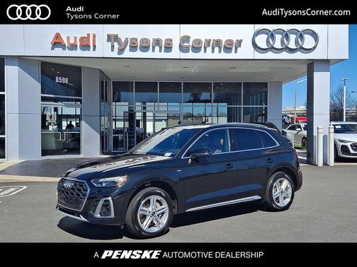 Black Metallic 2025 Audi Q5 55 S line Premium Plus