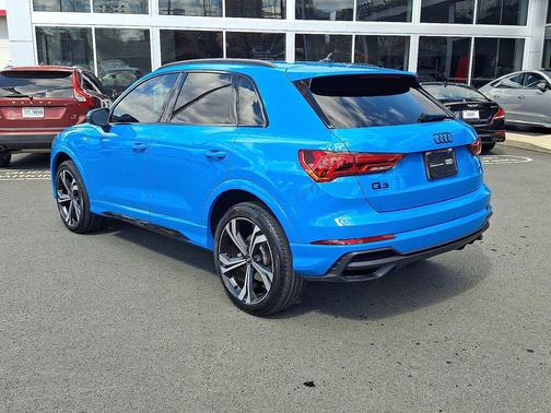 2023 Audi Q3 45 S line Premium Plus