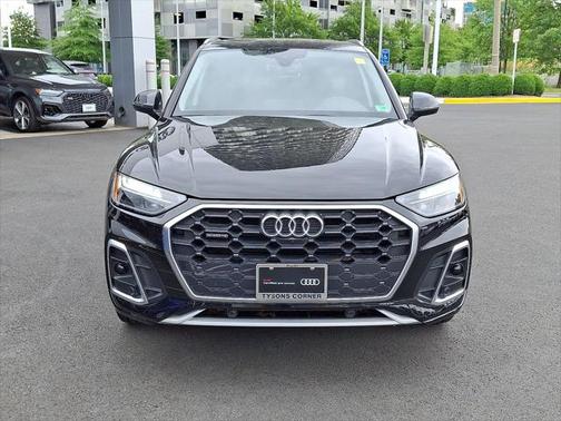2024 Audi Q5 45 S line Premium Plus