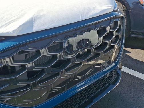 Malpelo Blue Metallic 2026 Audi Q3 TFSI quattro S tronic