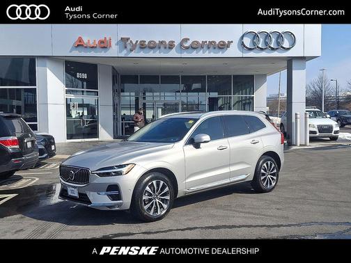 2023 Volvo XC60 B5 Plus Bright Theme
