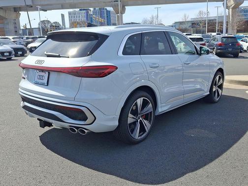 2026 Audi SQ5 3.0T Premium Plus