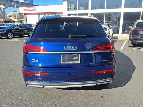 2023 Audi Q5 40 Premium Plus