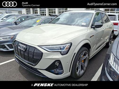 2022 Audi e-tron S Prestige
