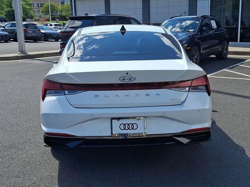 Quartz White 2021 Hyundai ELANTRA Limited