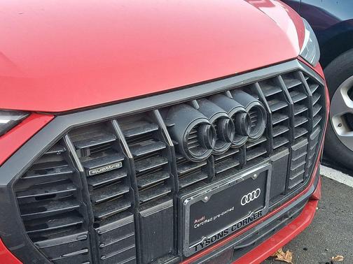 2023 Audi Q3 Premium 45 TFSI S line quattro Tiptronic