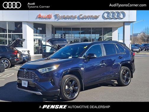 2021 Toyota RAV4 Hybrid SE