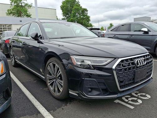 Mythos Black Metallic 2023 Audi A8 L 55 TFSI quattro Tiptronic