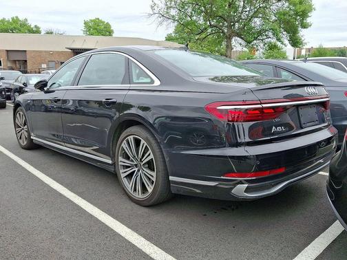 Mythos Black Metallic 2023 Audi A8 L 55 TFSI quattro Tiptronic