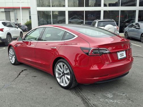 2019 Tesla Model 3 Long Range
