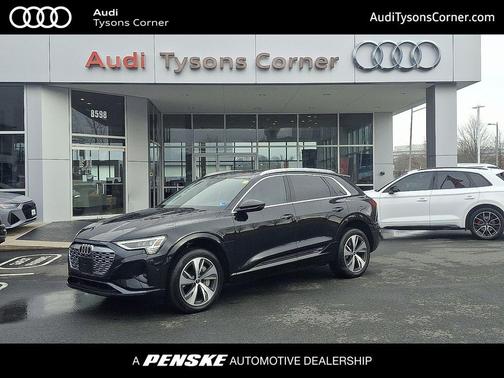 2024 Audi Q8 e-tron Premium Plus