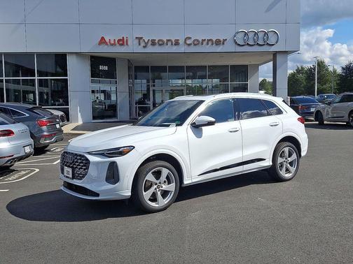 2025 Audi Q5 Premium Plus