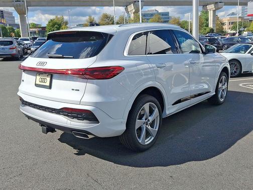 2025 Audi Q5 Premium Plus