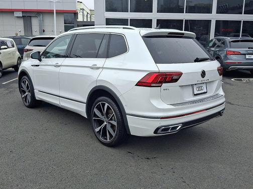 2022 Volkswagen Tiguan 2.0T SEL R-Line 4MOTION