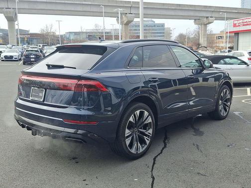 2025 Audi Q8 55 Premium Plus