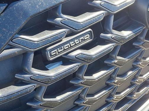 2023 Audi A8 L 55 TFSI quattro Tiptronic