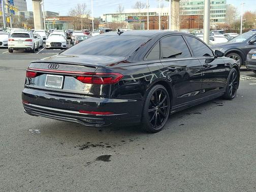 2023 Audi A8 L 55 TFSI quattro Tiptronic