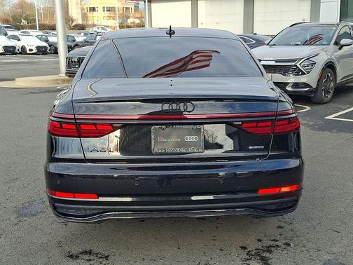 2023 Audi A8 L 55 TFSI quattro Tiptronic