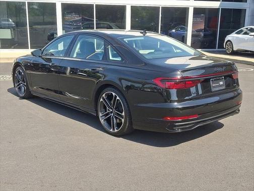 2022 Audi A8 L 55 TFSI quattro Tiptronic