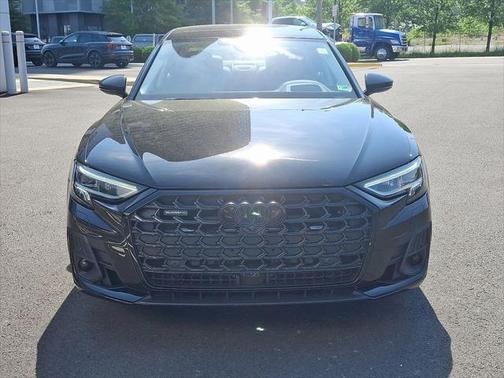 2022 Audi A8 L 55 TFSI quattro Tiptronic