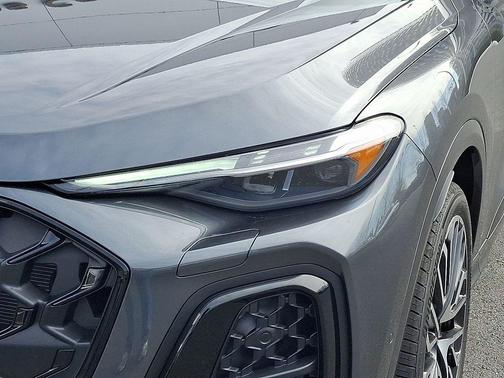 2026 Audi SQ5 3.0T Premium Plus