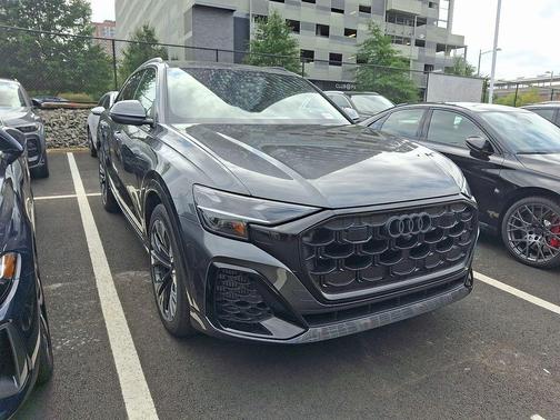 2026 Audi Q8 55 Premium Plus
