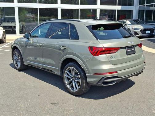2024 Audi Q3 Premium 45 TFSI S line quattro Tiptronic