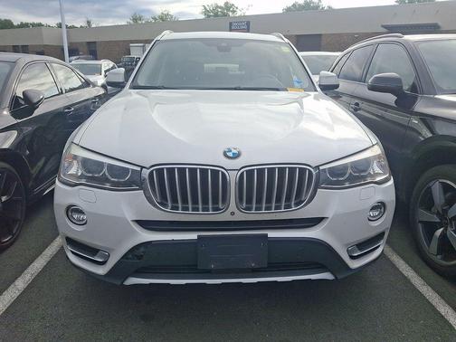 White Metallic 2016 BMW X3 xDrive28i