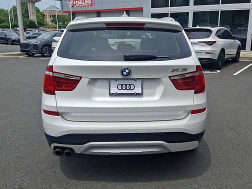 White Metallic 2016 BMW X3 xDrive28i