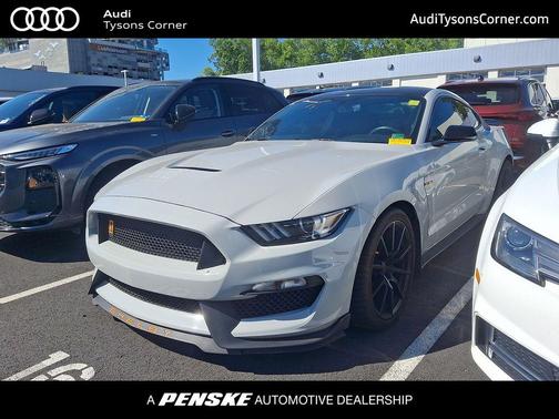 Avalanche 2017 Ford Shelby GT350 Base