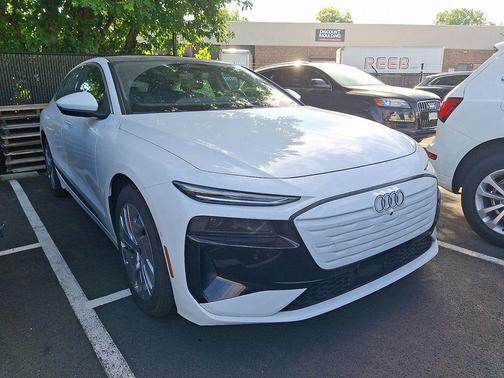 Glacier White Metallic 2025 Audi A6 e-tron Premium