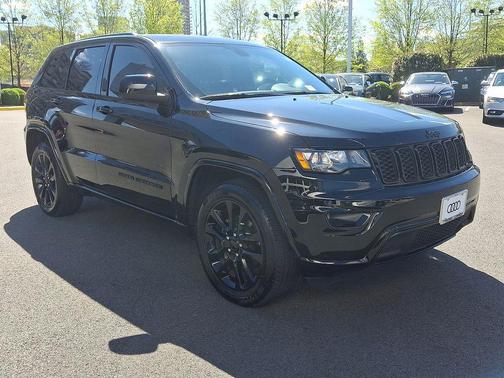 2020 Jeep Grand Cherokee Altitude