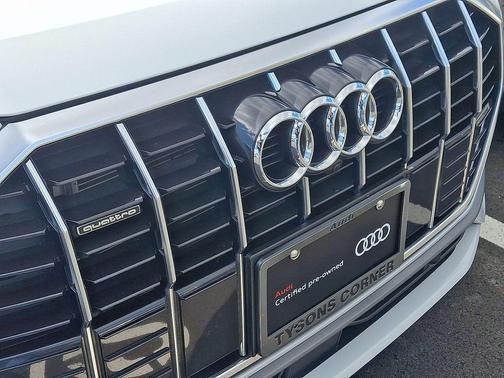2023 Audi Q3 45 S line Premium Plus