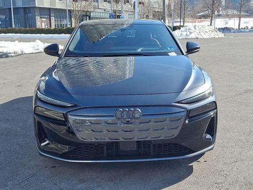 2025 Audi S6 e-tron Prestige