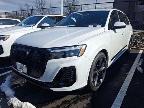 2026 Audi Q7 55 Premium Plus