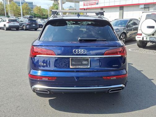 2022 Audi Q5 45 S line Premium Plus