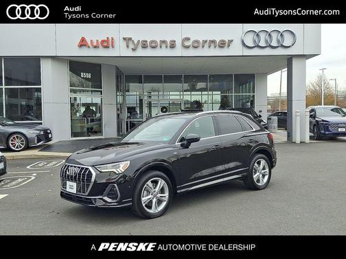 2020 Audi Q3 45 S line Prestige