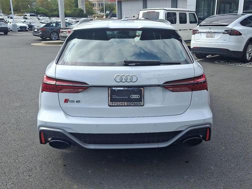 2024 Audi RS 6 Avant 4.0T