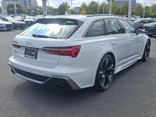 2024 Audi RS 6 Avant 4.0T