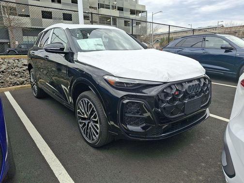 2026 Audi SQ5 3.0T Premium Plus