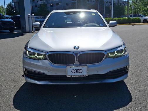 Glacier Silver Metallic 2019 BMW 530 xDrive