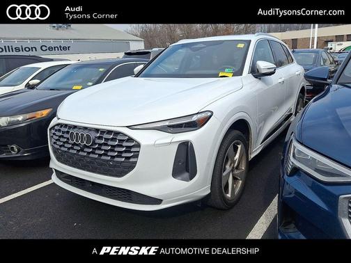 2025 Audi Q5 Premium Plus TFSI quattro S tronic