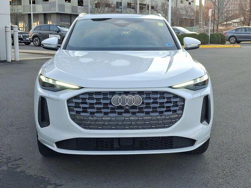 2025 Audi Q5 Premium Plus TFSI quattro S tronic