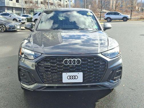 2023 Audi Q5 45 S line Premium Plus